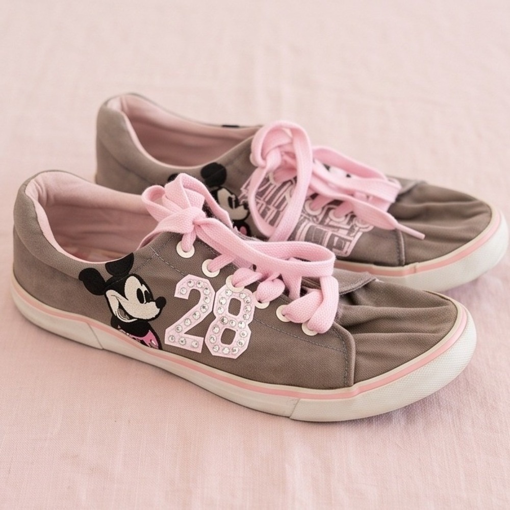 Disney Parks 9 Mickey Mouse Gray Canvas Sneakers Pink Laces Rhinestone 28